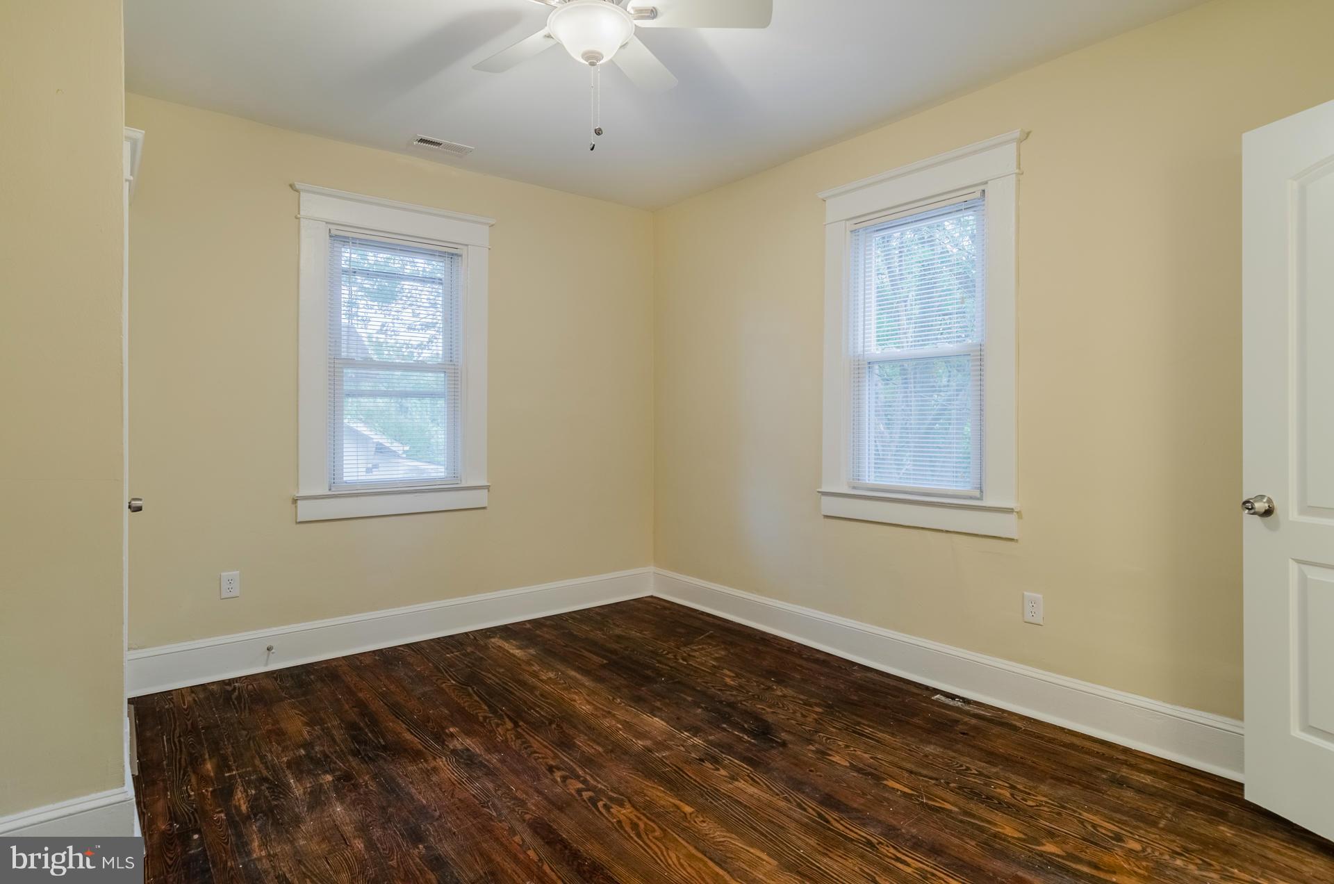 3303 Rueckert Avenue Baltimore, MD 21214 - Photo 13 of 30 Bedroom (Master)