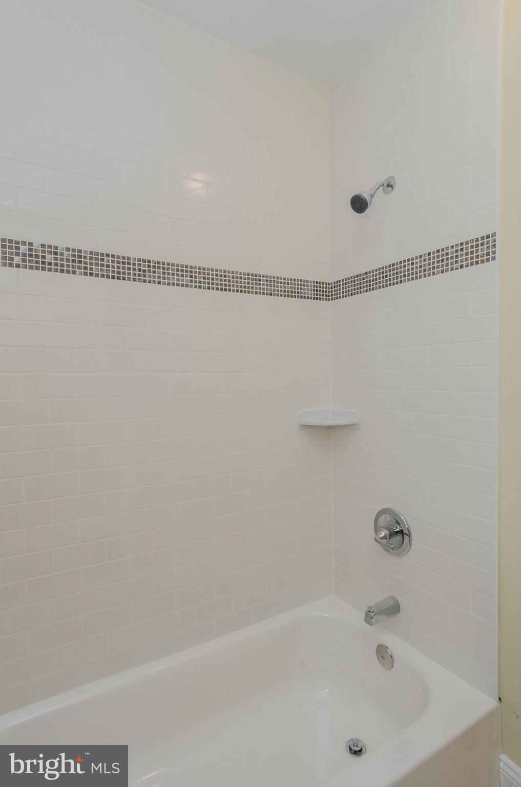 3303 Rueckert Avenue Baltimore, MD 21214 - Photo 16 of 30 Bath (Master)