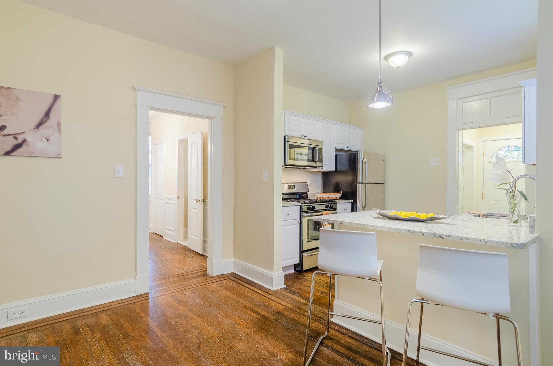 3303 Rueckert Avenue Baltimore, MD 21214 - Photo 10 of 30 Kitchen