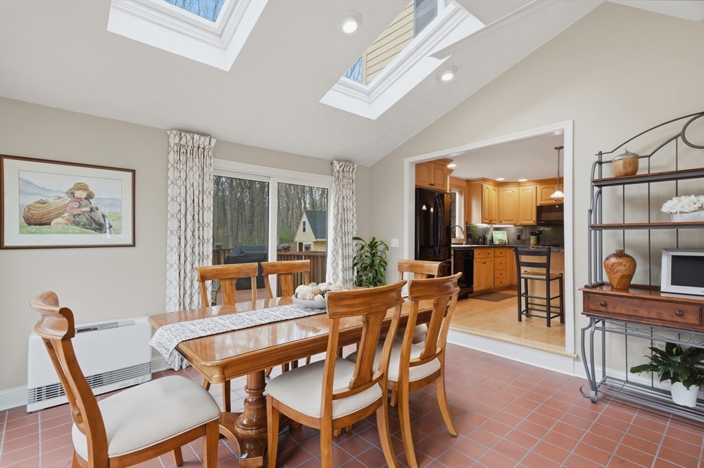 27 Marlboro Road Georgetown, MA 01833 - Photo 16 of 40 Gallery Image 16
