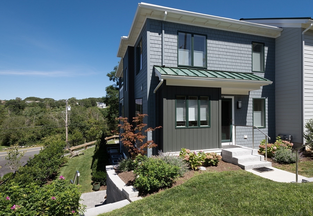 41 Cliff Road, Unit A Gloucester, MA 01930 - Photo 1 of 22