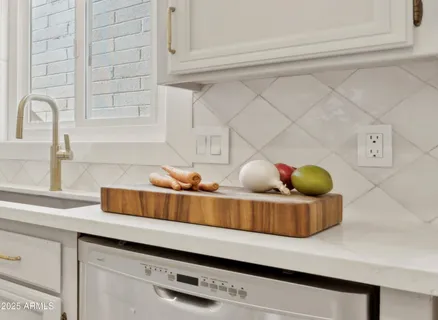 $799,500 | 8728 East Vía De Viva, Scottsdale, AZ 85258