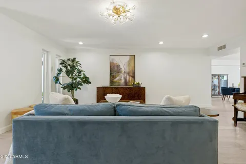 $799,500 | 8728 East Vía De Viva, Scottsdale, AZ 85258