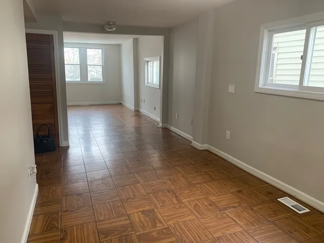 $2,100 | 110-112 South Common Street, Unit 2, Lynn, MA 01902