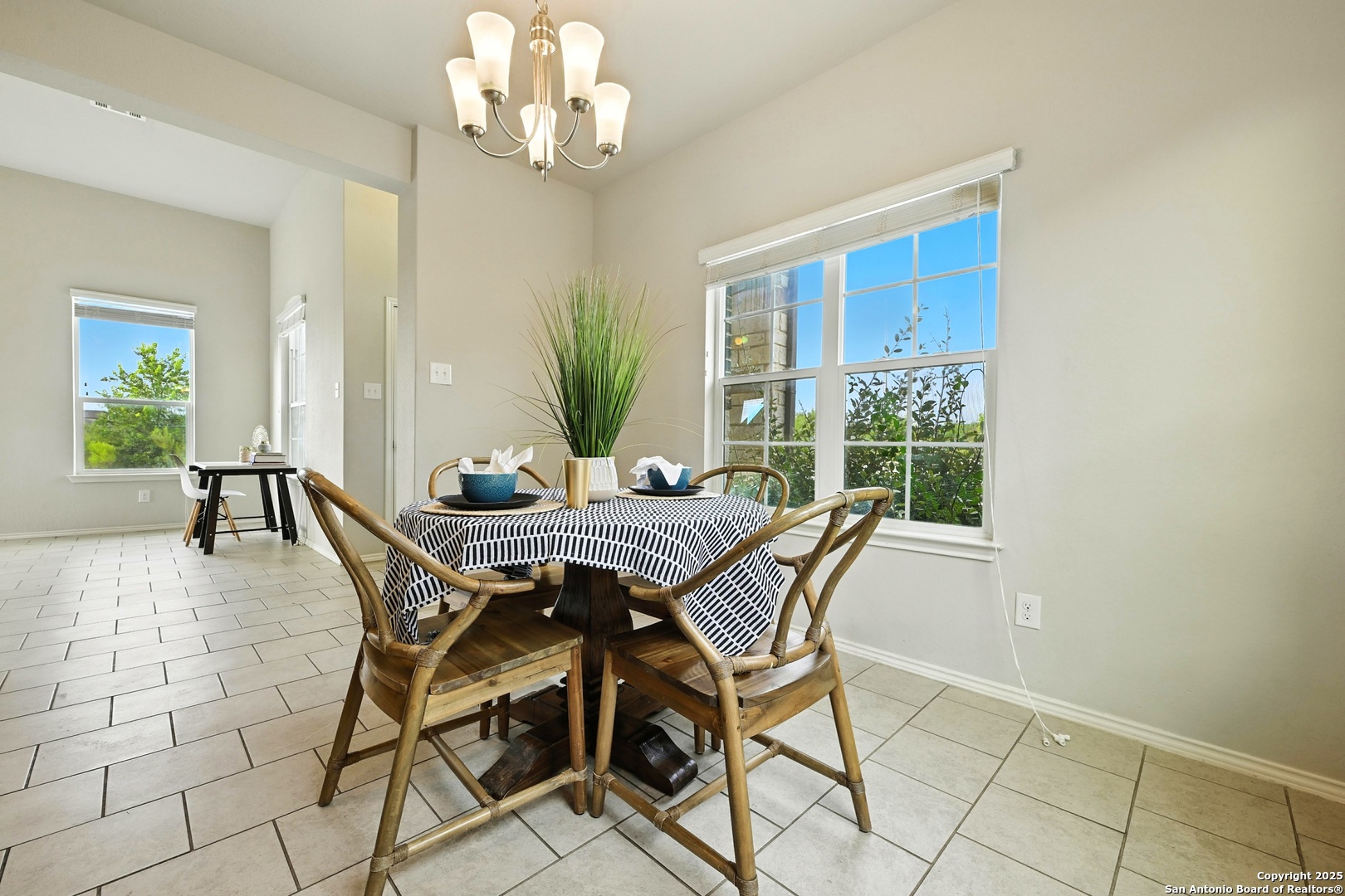 125 Windfield Path San Marcos, TX 78666 - Photo 14 of 38