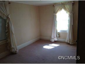 55 Mountain View Road Marion, NC 28752 - Photo 11 of 13 Gallery Image 11