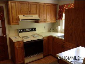 55 Mountain View Road Marion, NC 28752 - Photo 4 of 13 Gallery Image 4