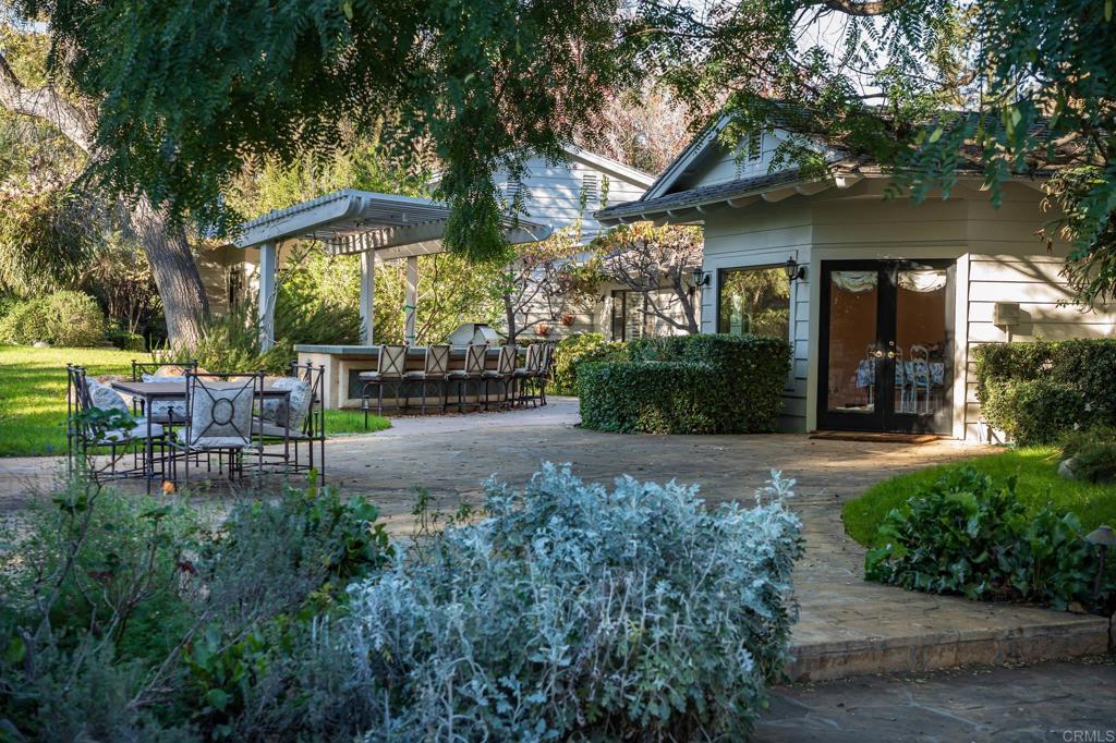 16041 Via Del Alba Rancho Santa Fe, CA 92067 - Photo 27 of 39