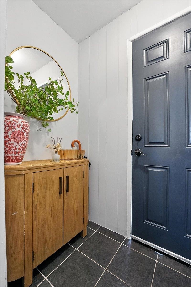 221 Terrace Avenue Jersey City, NJ 07307 - Photo 32 of 37