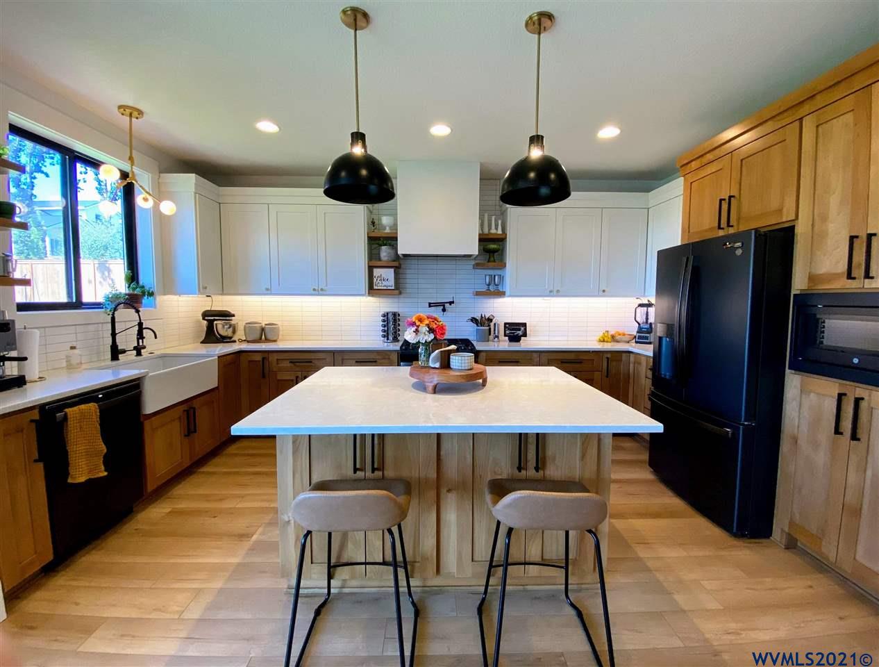 7029 Riva Ridge Drive Southeast Turner, OR 97392 - Photo 10 of 40 Gallery Image 10