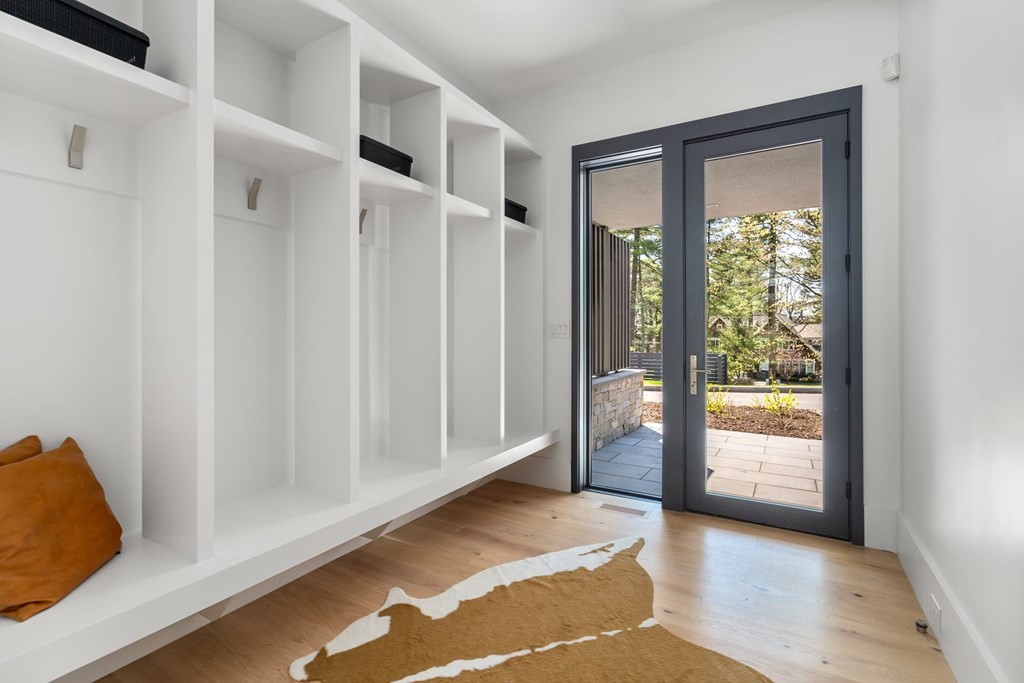 101 Black Oak Road Weston, MA 02493 - Photo 13 of 42 a view of an entryway