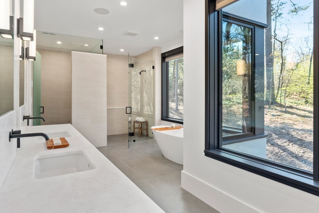 101 Black Oak Road Weston, MA 02493 - Photo 22 of 42