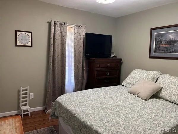 $215,000 | 702 Shenandoah Street, Cuba, MO 65453