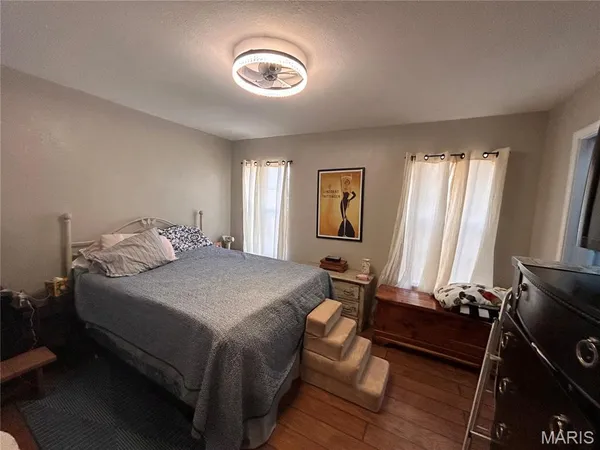 $215,000 | 702 Shenandoah Street, Cuba, MO 65453