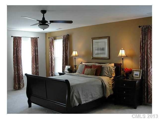 3060 Rhododendron Place Lake Wylie, SC 29710 - Photo 11 of 16 Gallery Image 11