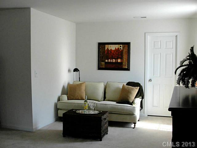 3060 Rhododendron Place Lake Wylie, SC 29710 - Photo 12 of 16 Gallery Image 12