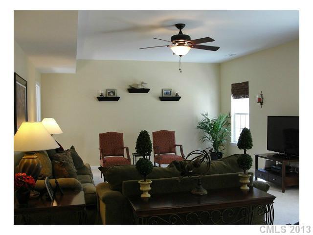 3060 Rhododendron Place Lake Wylie, SC 29710 - Photo 5 of 16 Gallery Image 5