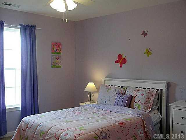3060 Rhododendron Place Lake Wylie, SC 29710 - Photo 6 of 16 Gallery Image 6