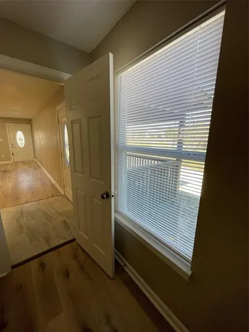 $1,150 | 110 Crockett Street, Unit A, Valley View, TX 76272