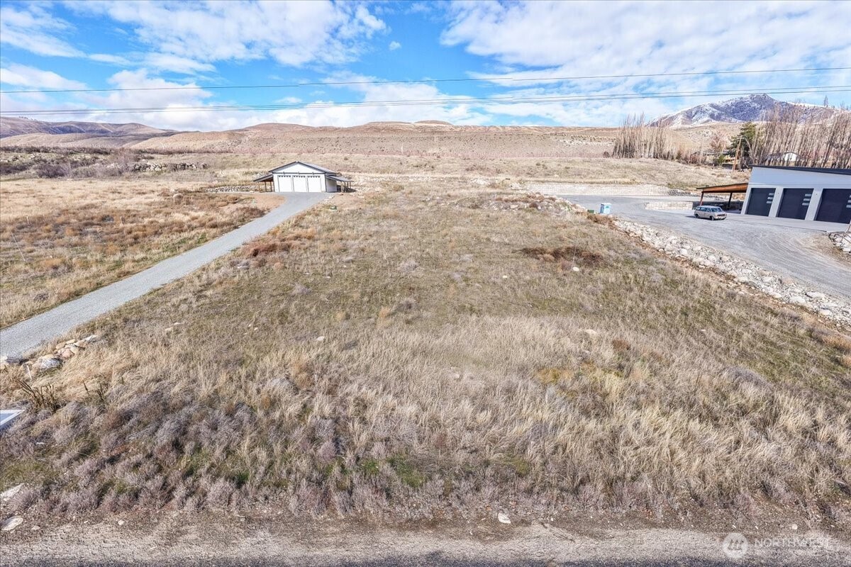 4241 Stayman Flats Road Chelan, WA 98816 - Photo 11 of 15