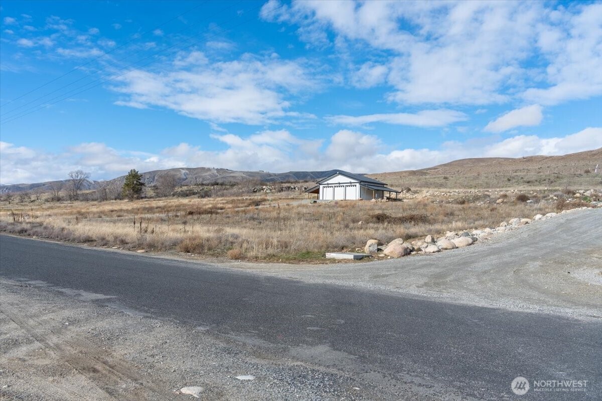 4241 Stayman Flats Road Chelan, WA 98816 - Photo 15 of 15