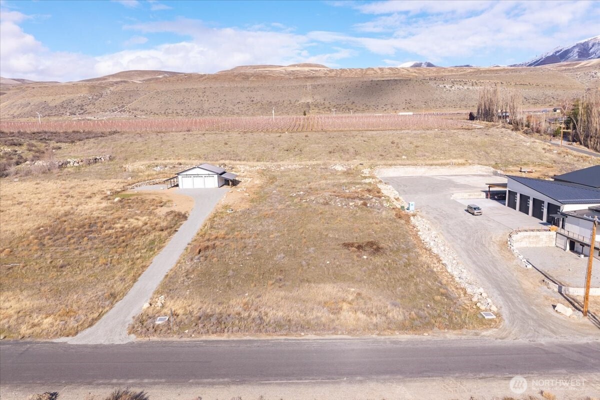 4241 Stayman Flats Road Chelan, WA 98816 - Photo 8 of 15