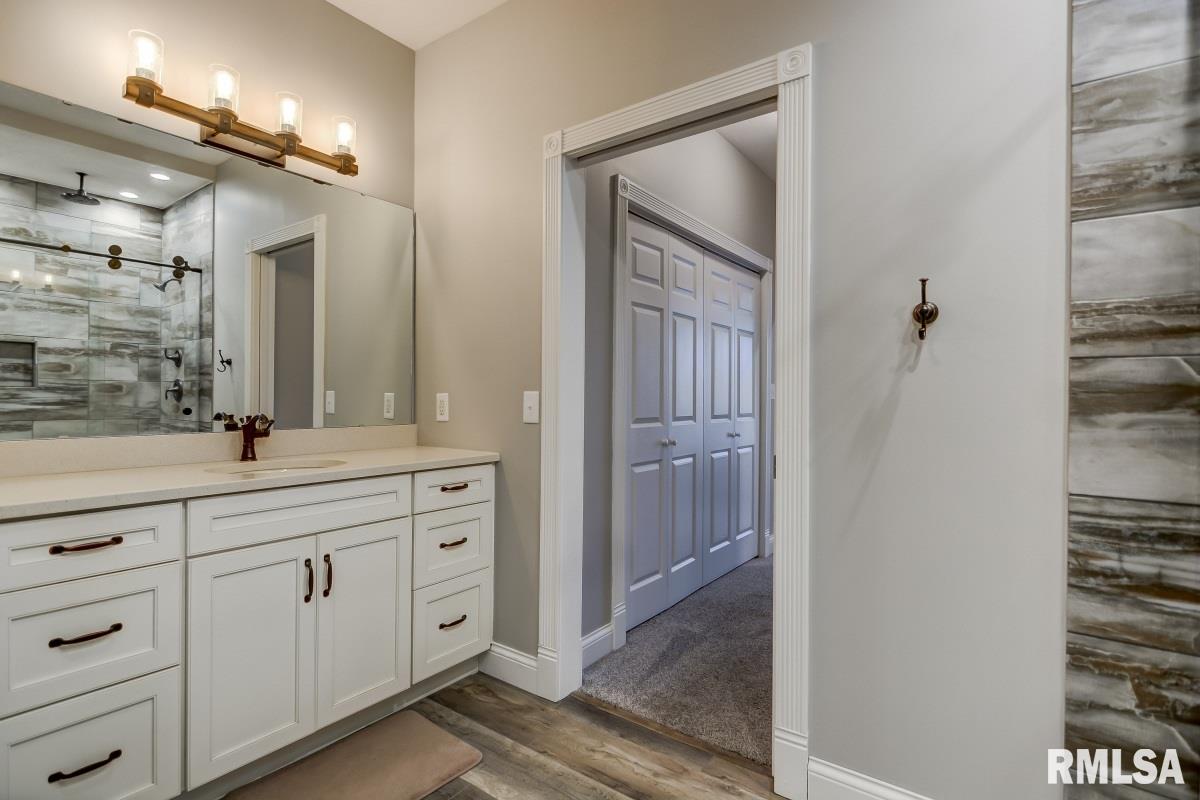 7130 Fulton Road New Berlin, IL 62670 - Photo 17 of 39