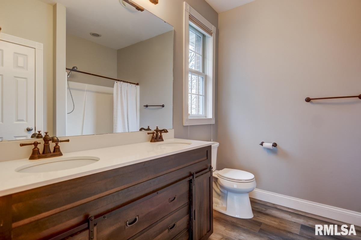 7130 Fulton Road New Berlin, IL 62670 - Photo 24 of 39