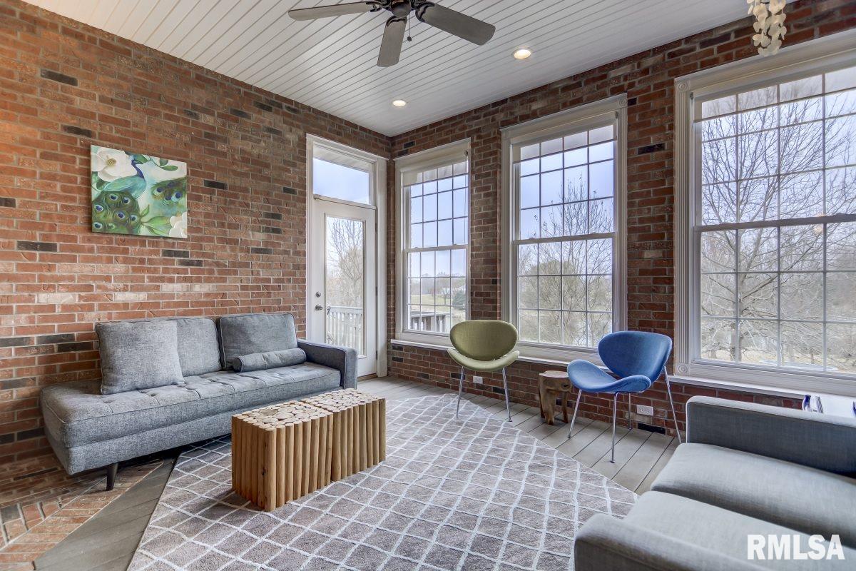 7130 Fulton Road New Berlin, IL 62670 - Photo 31 of 39