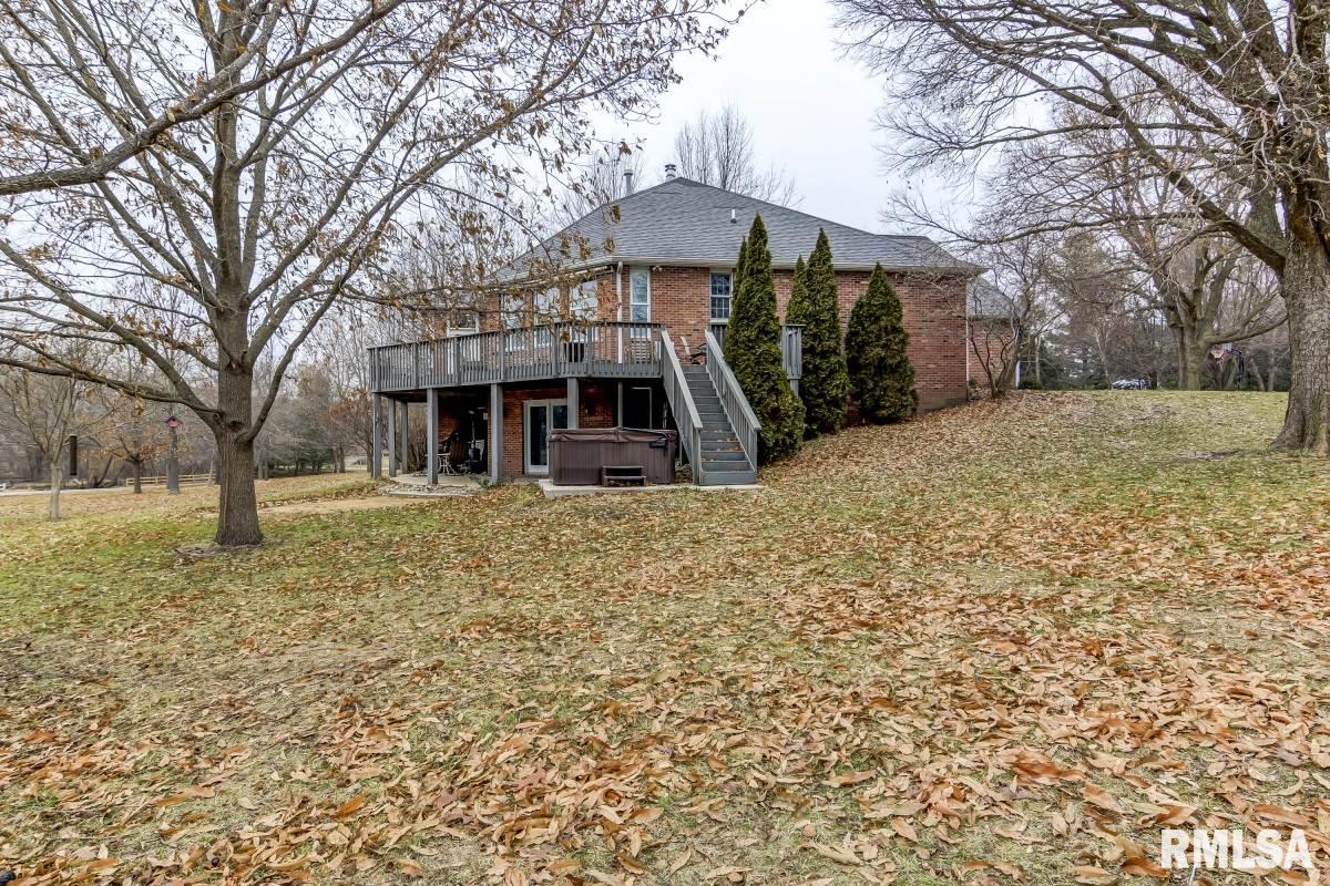 7130 Fulton Road New Berlin, IL 62670 - Photo 36 of 39