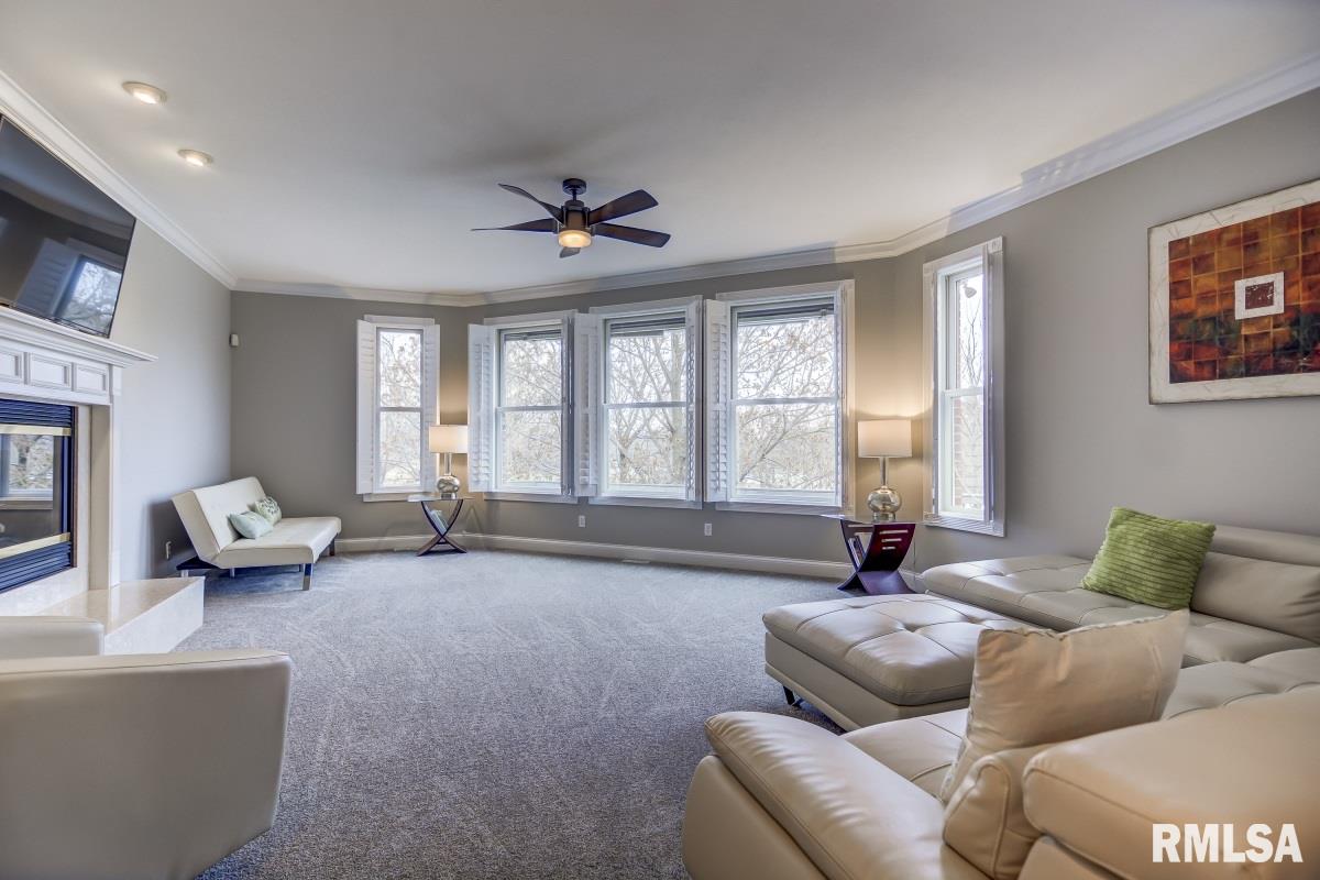 7130 Fulton Road New Berlin, IL 62670 - Photo 7 of 39