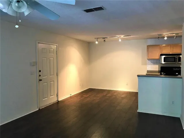 $1,335 | 7630 Pissarro Drive, Unit 16107, Orlando, FL 32819