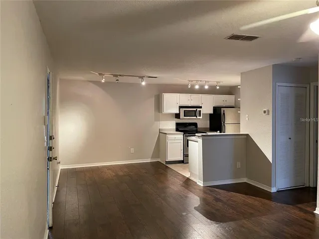 $1,335 | 7630 Pissarro Drive, Unit 16107, Orlando, FL 32819