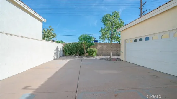 $2,975 | 49142 Barrymore Street, Indio, CA 92201