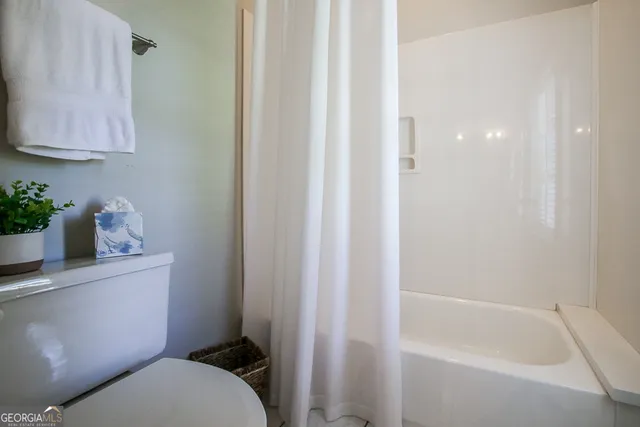 $689,000 | 611 Pearl Street, Collins, GA 30421