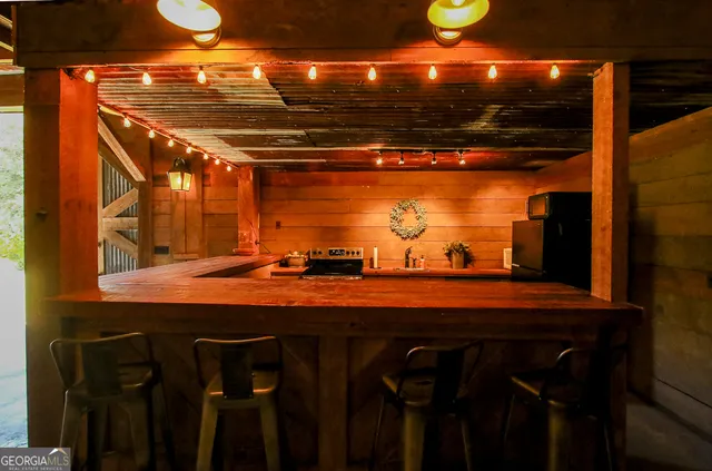 $689,000 | 611 Pearl Street, Collins, GA 30421