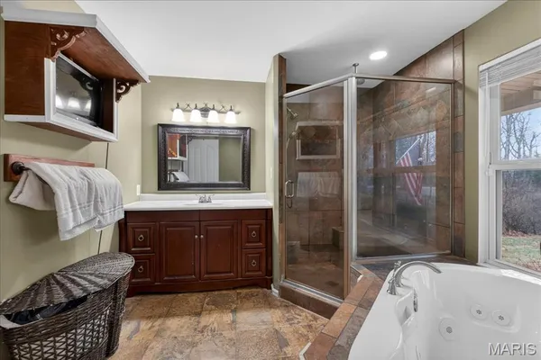 $450,000 | 18 Chatteau Court, Foristell, MO 63348