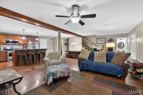 $450,000 | 18 Chatteau Court, Foristell, MO 63348