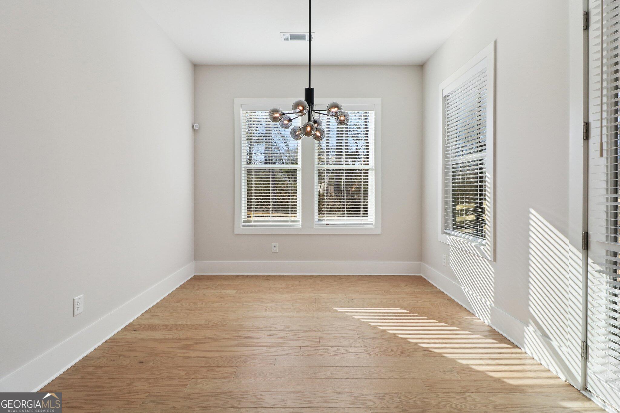 185 Mooney Road Woodstock, GA 30188 - Photo 15 of 25