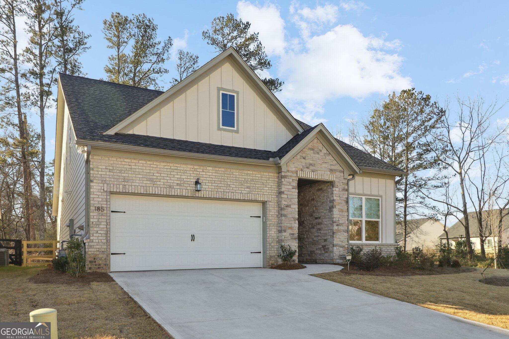 185 Mooney Road Woodstock, GA 30188 - Photo 2 of 25