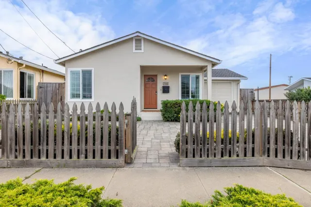 $769,000 | 700 Elm Avenue, Seaside, CA 93955