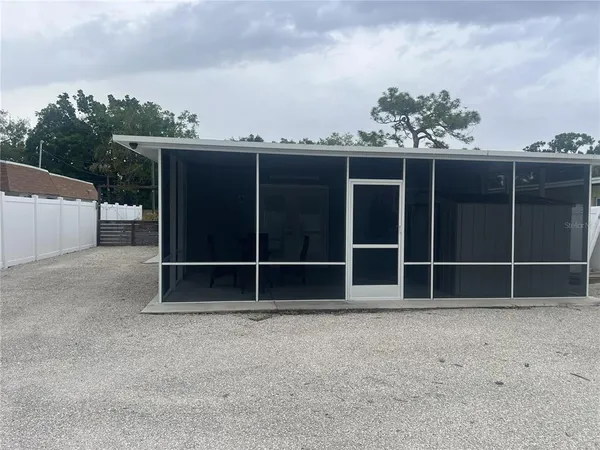 $3,200 | 1742 South 8th Street, Fernandina Beach, FL 32034