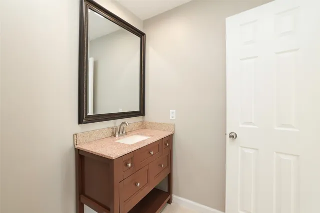 $1,100 | 3770 Loverswood Drive, Unit 603, Houston, TX 77014