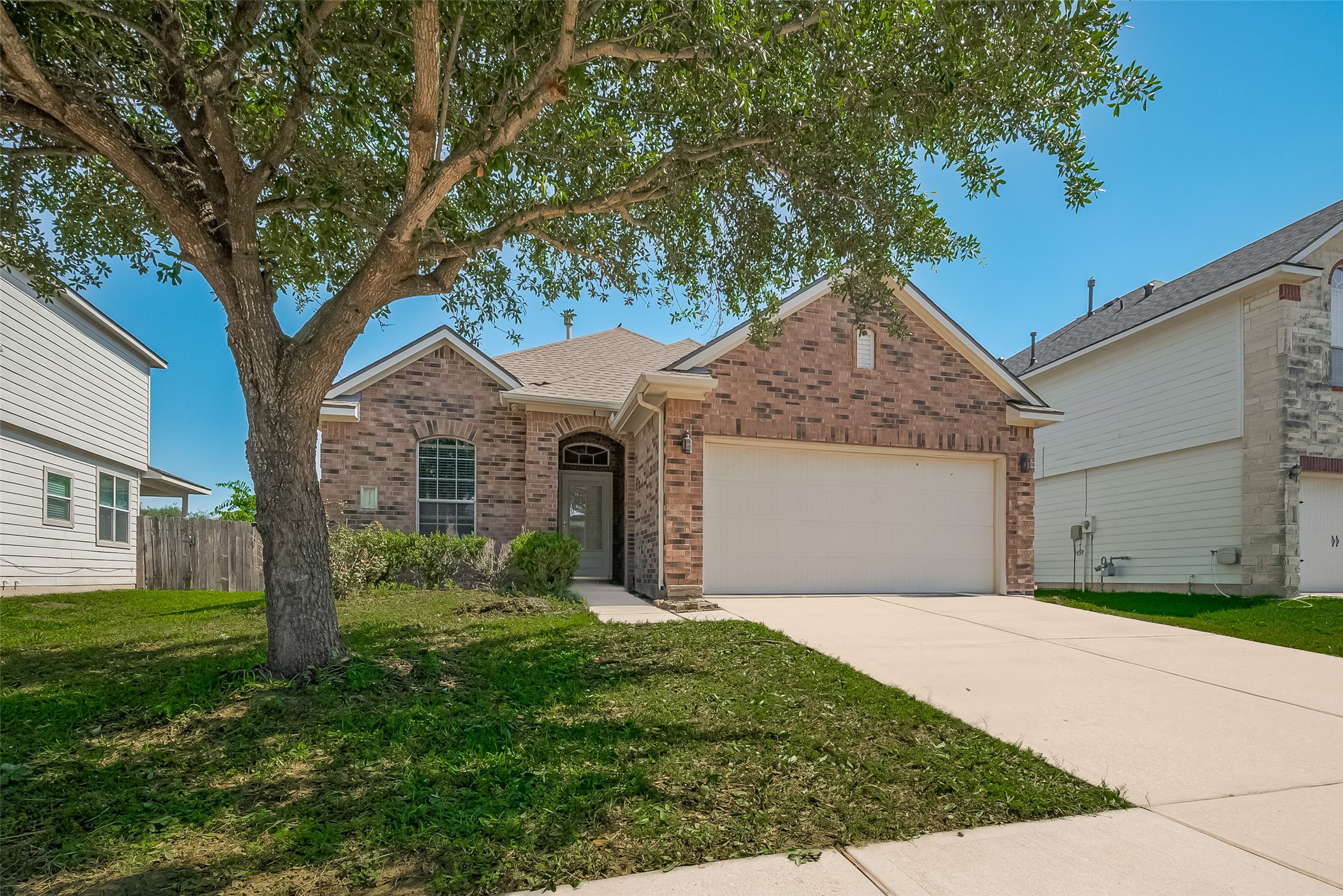 21406 Rioja Bluff Lane Katy, TX 77449 - Photo 2 of 41