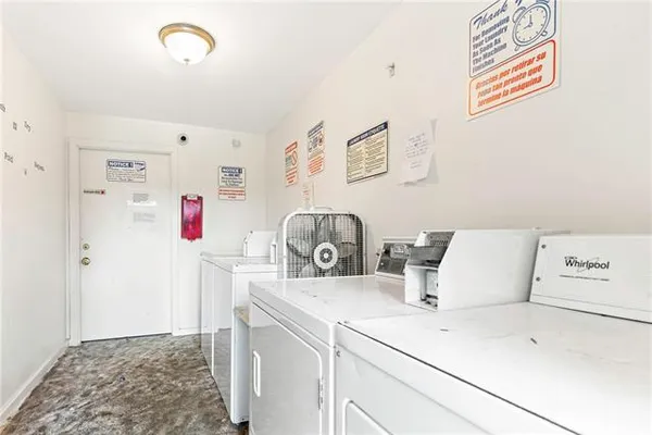 $875 | 8415 Airline Drive, Unit B6, Metairie, LA 70003