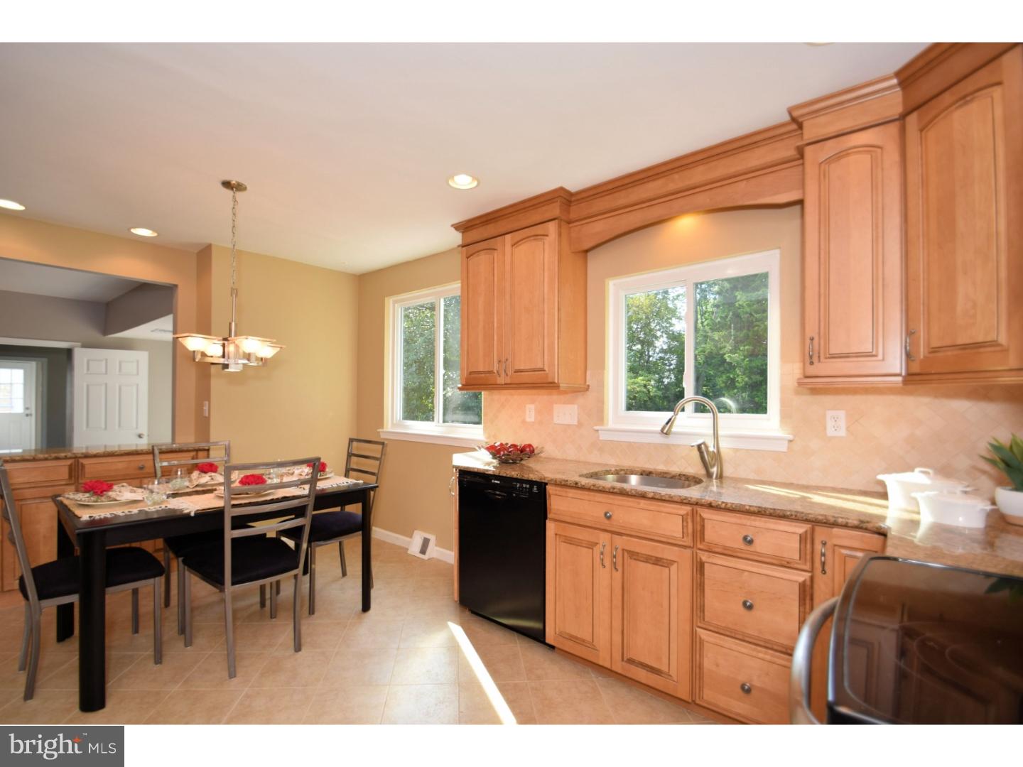 612 Mourning Dove Road Audubon, PA 19403 - Photo 6 of 25 Kitchen
