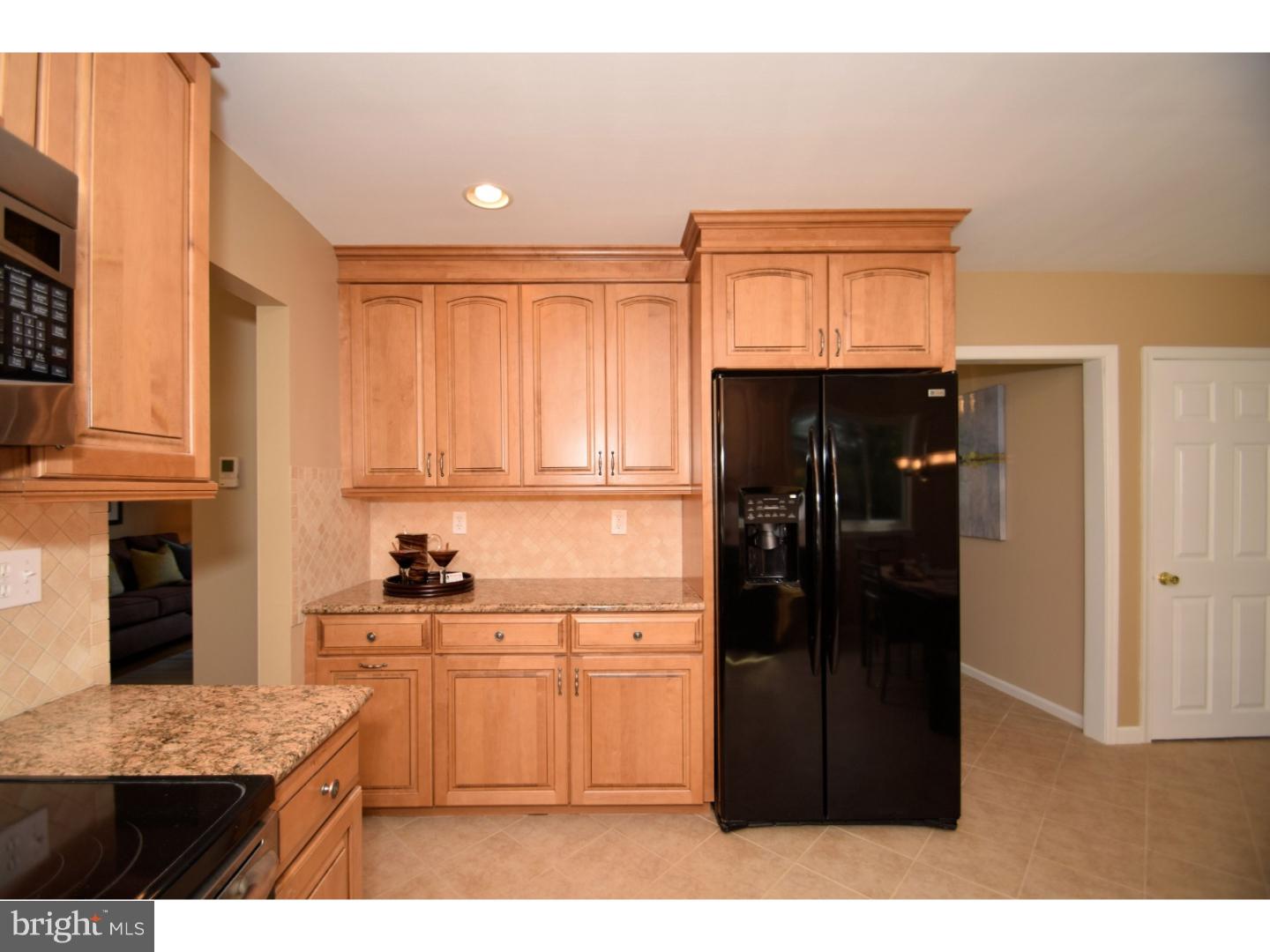612 Mourning Dove Road Audubon, PA 19403 - Photo 8 of 25 Kitchen