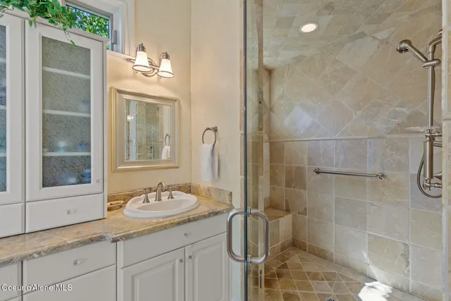 $5,100,000 | 4520 South Threemile Point Road, Coeur D'Alene, ID 83814