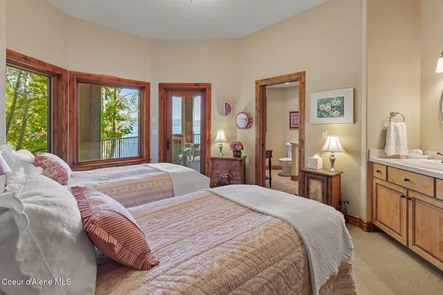 $5,100,000 | 4520 South Threemile Point Road, Coeur D'Alene, ID 83814