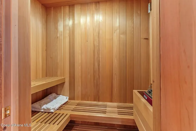 $5,100,000 | 4520 South Threemile Point Road, Coeur D'Alene, ID 83814